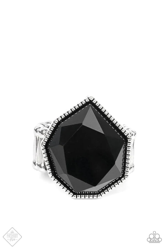Dynamically Defaced ~ Black