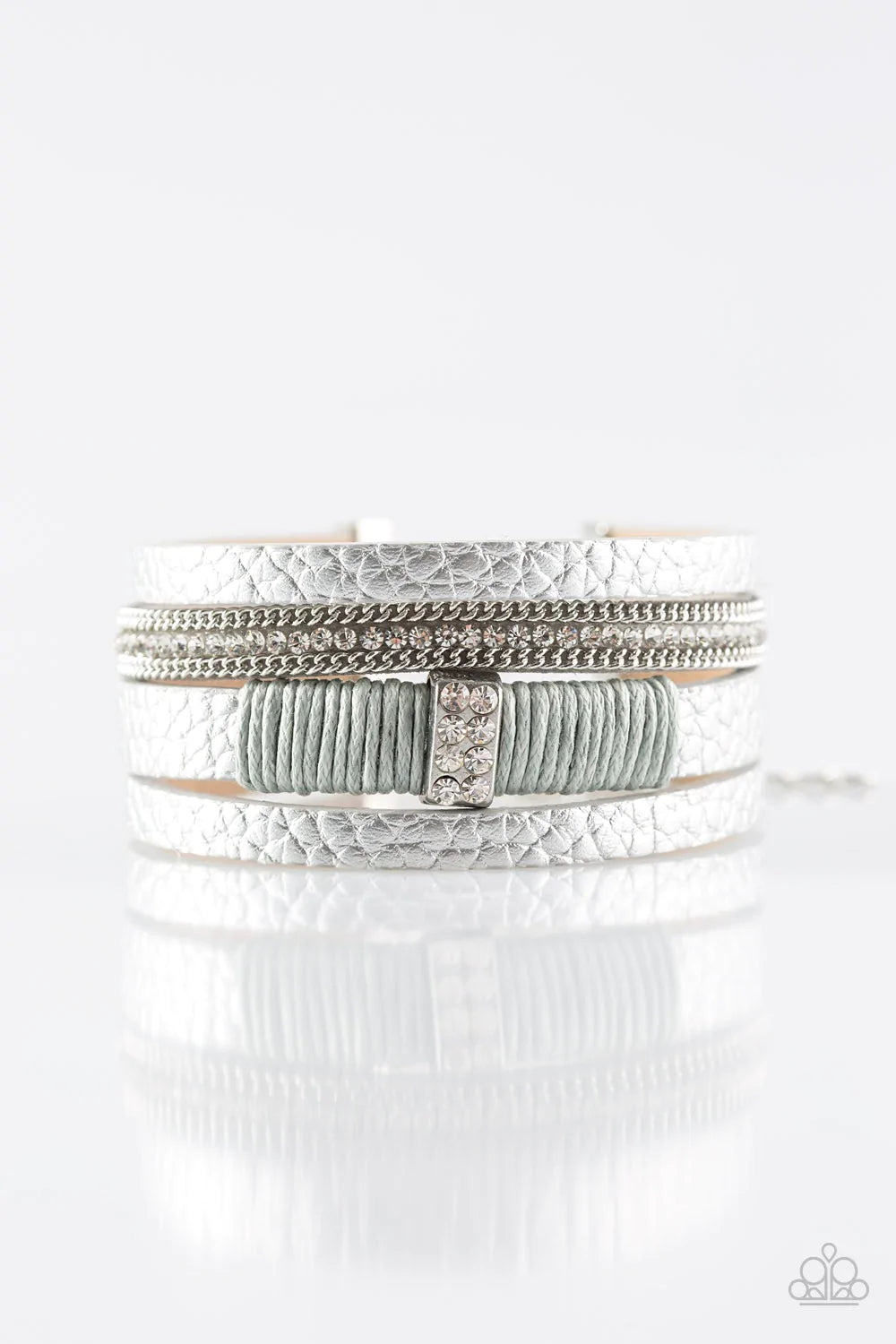 Glamor-azzi ~ Silver