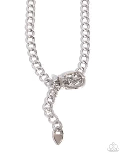 Bold Buckle ~ Silver