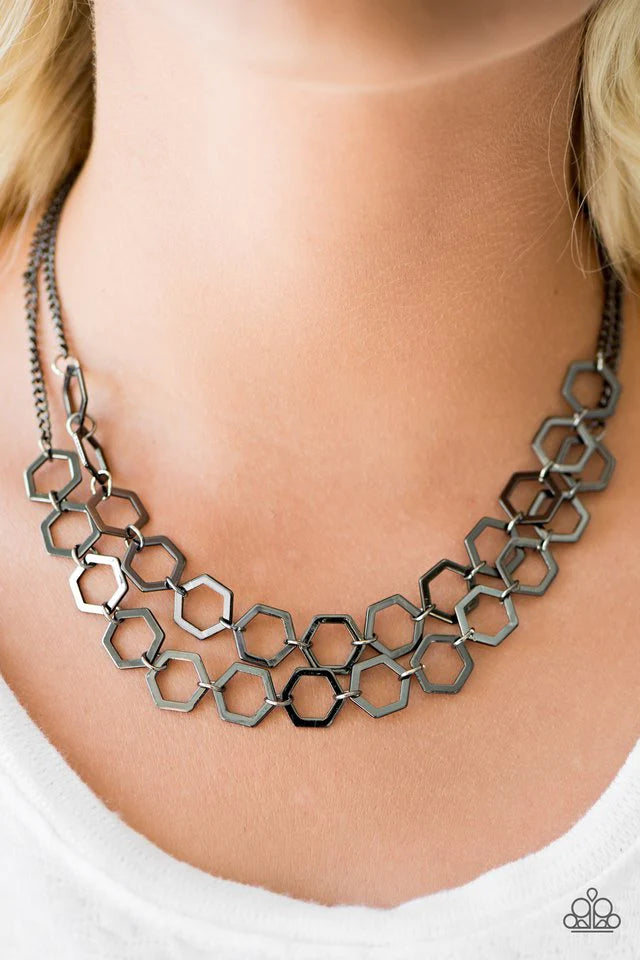 Hex in Line ~ Black