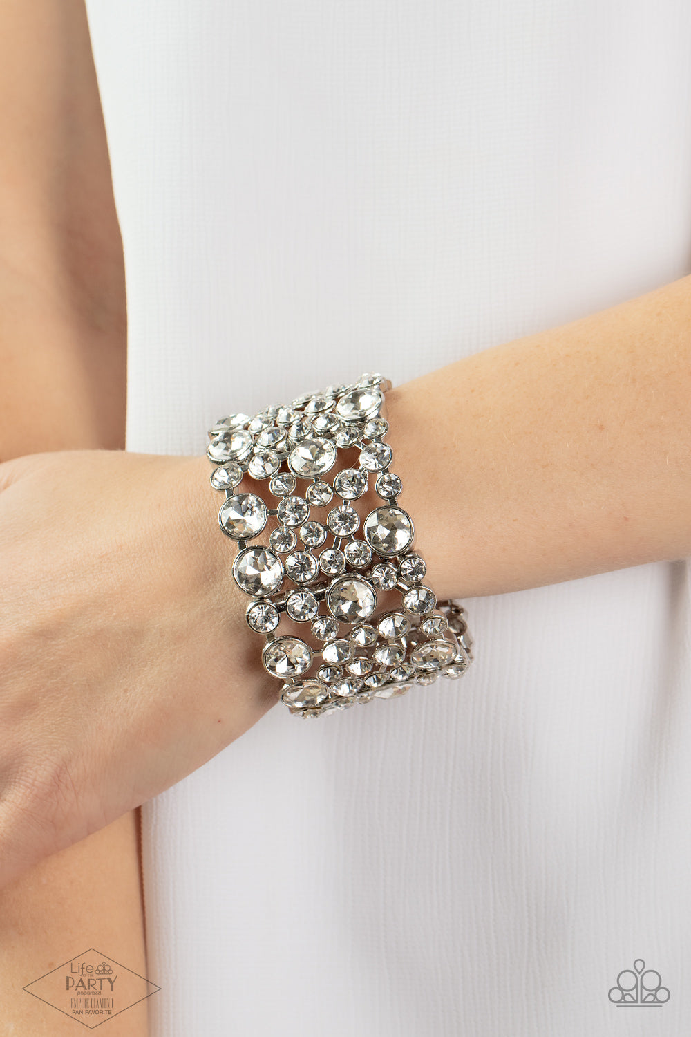 One Up ~ Zi Bracelet Empire Diamond Exclusive